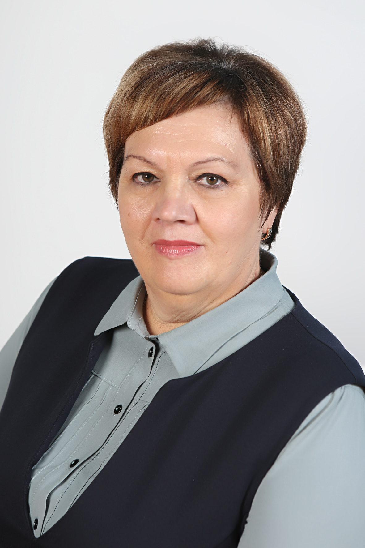 Кундюба Елена Николаевна.